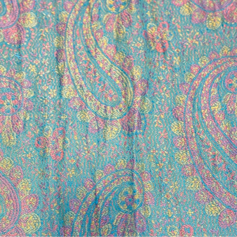 Silky rectangular scarf - Picture 3 of 4